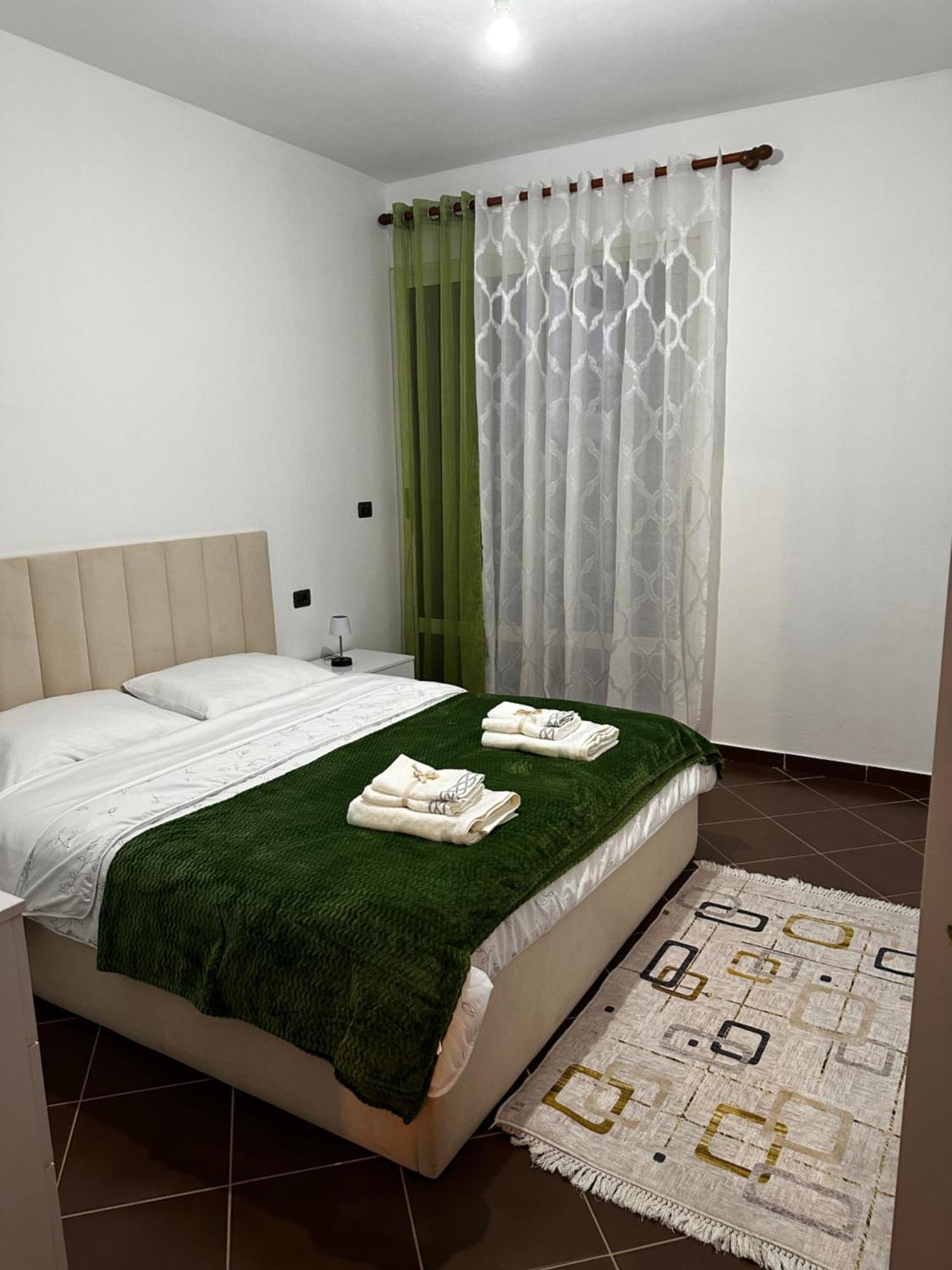 Iri Apartament Durrës