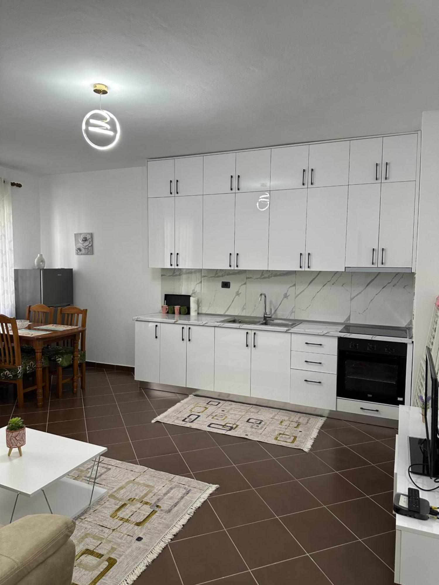 Apartament Iri Durrës